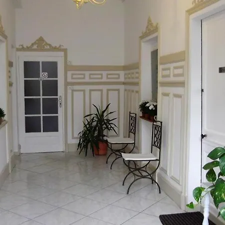 Serenite Normande Bed & Breakfast