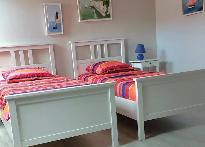 Oda ve Kahvaltı Serenite Normande 3*